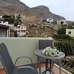 Seaside 1 * Emborios